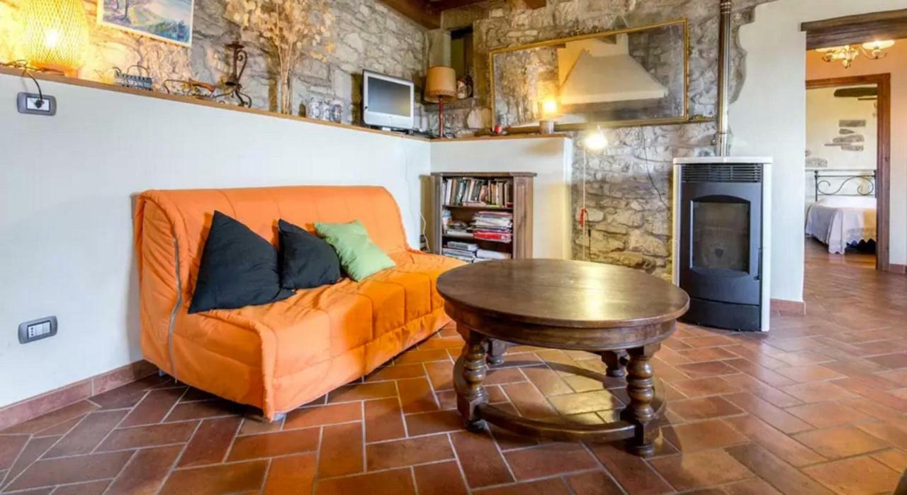 Casa Mazzocchi Vista Su Poppi别墅 外观 照片